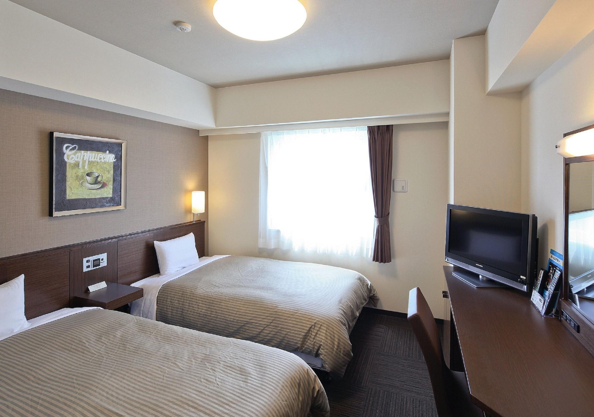 Hotel Route-Inn Komagane Inter Екстер'єр фото