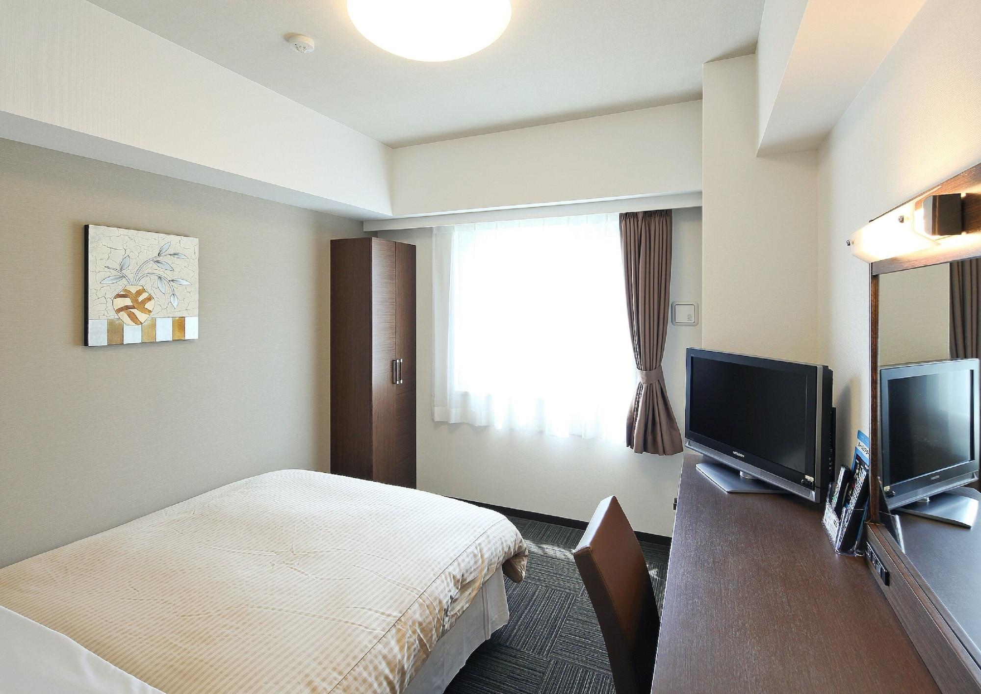 Hotel Route-Inn Komagane Inter Екстер'єр фото